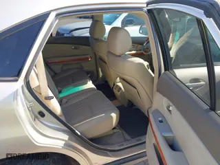 2005 Lexus RX 330 with VIN 2T2HA31U05C069881, listed as a IAAI auction lot 41988555 with 276,321 mi miles. Bid and sale history available at carsss.com. Image 8.