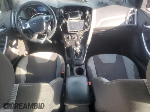 2014 Ford Focus ST with VIN 1FADP3L92EL207235, listed as a Copart auction lot 49650505 with 204,400 mi miles and Clean Title. Bid and sale history available at carsss.com. Image 8.
