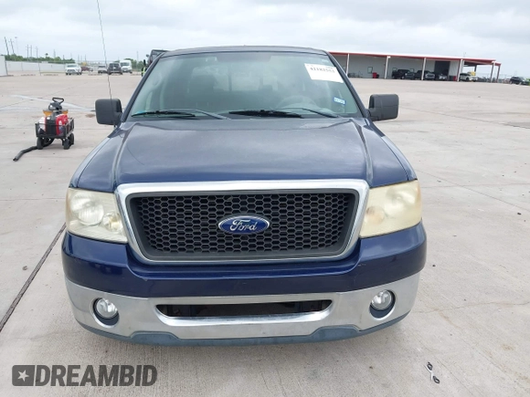 2008 Ford F-150 XLT with VIN 1FTPW12V88FA35583, listed as a IAAI auction lot 42182553 with 233,900 mi miles and . Bid and sale history available at DreamBid. Image 6.