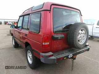 1997 Land Rover Discovery SD with VIN SALJY1249VA546129, listed as a IAAI auction lot 41749280 with 196,690 mi miles. Bid and sale history available at carsss.com. Image 3.