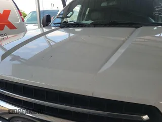 2020 Ford F-150 with VIN 1FTFX1C49LKD53369, listed as a IAAI auction lot 42725370 with 187,970 mi miles and . Bid and sale history available at DreamBid. Image 14.