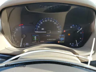 2015 Cadillac ATS Luxury RWD z VIN 1G6AB5SA7F0135859, wystawiony jako Copart lot #48192085 z przebiegiem 42 077 mil mil oraz Szkoda całkowita • Salvage title. Historia ofert i sprzedaży dostępna na DreamBid. Obrazek 9.