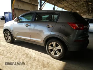 2013 Kia Sportage LX with VIN KNDPB3A26D7398046, listed as a Copart auction lot 57997085 with 152,640 mi miles and Clean title. Bid and sale history available at DreamBid. Image 2.