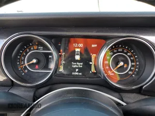 2022 Jeep Gladiator Texas Trail with VIN 1C6HJTAG9NL146049, listed as a Copart auction lot 55475145 with 51,590 mi miles and Salvage Title. Bid and sale history available at carsss.com. Image 9.