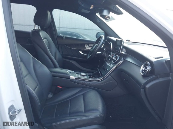 2018 Mercedes-Benz GLC with VIN WDC0G4KB0JV109381, listed as a IAAI auction lot 41476483 with 144,632 mi miles. Bid and sale history available at carsss.com. Image 5.