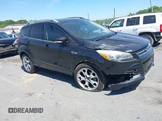 2015 Ford Escape Titanium с VIN 1FMCU0JX5FUB87813, выставлен на аукционе IAAI как лот 42035295 с пробегом 148 430 миль миль и . История ставок и продаж доступна на DreamBid. Изображение 1.