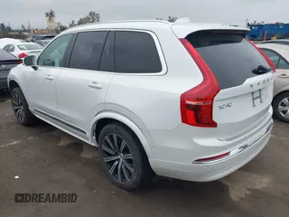 2024 Volvo XC90 Plus Bright Theme with VIN YV4062PE6R1226477, listed as a IAAI auction lot 41882985 with 15,057 mi miles and . Bid and sale history available at DreamBid. Image 3.