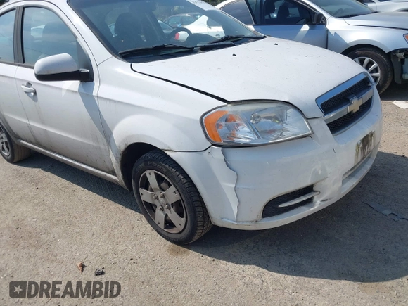 2010 Chevrolet Aveo 1LT with VIN KL1TD5DE0AB096889, listed as a IAAI auction lot 42514870 with 111,871 mi miles and . Bid and sale history available at DreamBid. Image 6.