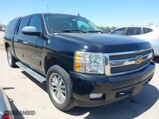 2007 Chevrolet Silverado 1500 LTZ with VIN 3GCEK13M07G519978, listed as a IAAI auction lot 41975934 with 222,828 mi miles. Bid and sale history available at carsss.com. Image 1.