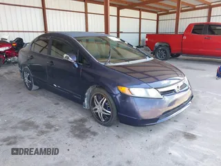 2008 Honda Civic LX z VIN 1HGFA16558L035712, wystawiony jako IAAI lot #42286627 z przebiegiem 160 558 mil mil oraz . Historia ofert i sprzedaży dostępna na DreamBid. Obrazek 1.