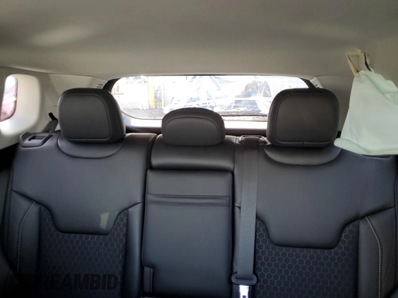 2019 Jeep Compass Altitude with VIN 3C4NJCBB7KT676938, listed as a Copart auction lot 55511795 with 17,676 mi miles and Non repairable. Bid and sale history available at DreamBid. Image 10.