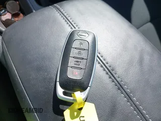 2024 Nissan Sentra S z VIN 3N1AB8BV3RY234421, wystawiony jako IAAI lot #42012080 z przebiegiem 20 938 mil mil oraz . Historia ofert i sprzedaży dostępna na DreamBid. Obrazek 11.