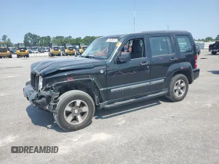 2008 Jeep Liberty Sport z VIN 1J8GN28K58W253561, wystawiony jako Copart lot #59535675 z przebiegiem 141 713 mil mil oraz Szkoda całkowita • Salvage title. Historia ofert i sprzedaży dostępna na DreamBid. Obrazek 1.