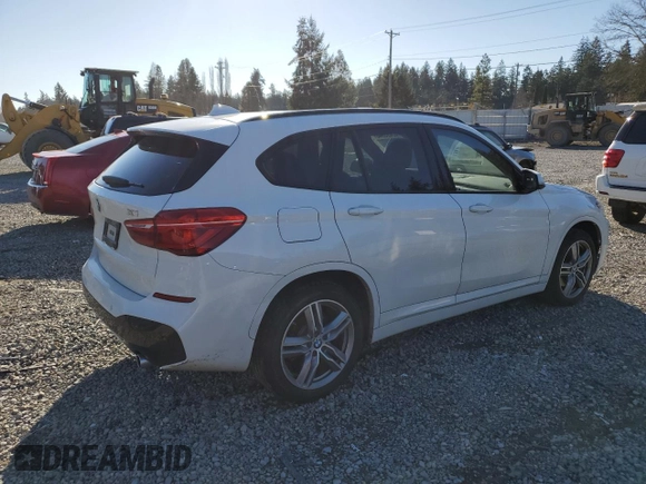 2017 BMW X1 xDrive28i with VIN WBXHT3C34H5F70315, listed as a Copart auction lot 40435943 with 0 mi miles. Bid and sale history available at carsss.com. Image 3.
