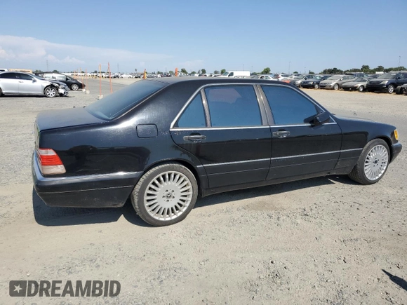 1999 Mercedes-Benz S 320/430/500 z VIN WDBGA33G7XA422291, wystawiony jako Copart lot #60374865 z przebiegiem 111 792 mil mil oraz Czysty tytuł • Clean title. Historia ofert i sprzedaży dostępna na DreamBid. Obrazek 3.