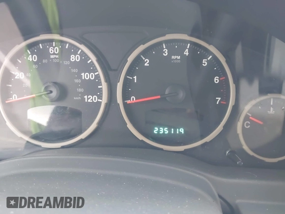 2008 Jeep Liberty Sport with VIN 1J8GN28K08W105513, listed as a IAAI auction lot 41940315 with Not Provided miles and . Bid and sale history available at DreamBid. Image 7.
