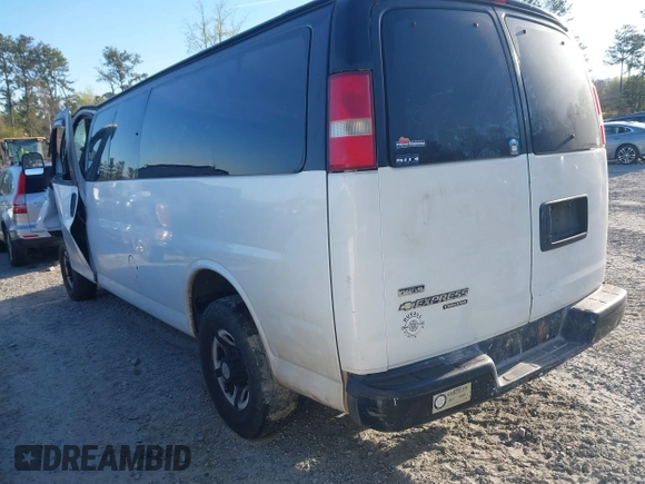 2012 Chevrolet Express Passenger LS с VIN 1GAZGZFG9C1103422, выставлен на аукционе IAAI как лот 41871577 с пробегом Не указан миль и . История ставок и продаж доступна на DreamBid. Изображение 3.