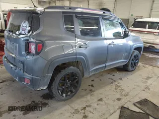 2016 Jeep Renegade Latitude with VIN ZACCJBBTXGPD19844, listed as a IAAI auction lot 41385777 with 102,891 mi miles. Bid and sale history available at carsss.com. Image 4.