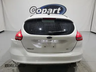 2016 Ford Focus SE with VIN 1FADP3K29GL263065, listed as a Copart auction lot 45387785 with 88,000 mi miles and Clean Title. Bid and sale history available at carsss.com. Image 6.