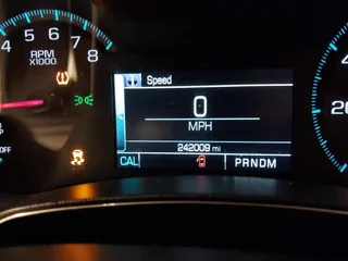 2015 Chevrolet Impala LT with VIN 2G1115SL0F9132253, listed as a IAAI auction lot 42854730 with 242,009 mi miles and . Bid and sale history available at DreamBid. Image 7.