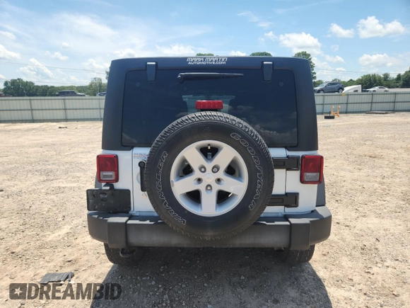 2016 Jeep Wrangler Unlimited Sport with VIN 1C4HJWDG1GL213347, listed as a Copart auction lot 62525385 with 84,852 mi miles and Clean title. Bid and sale history available at DreamBid. Image 6.