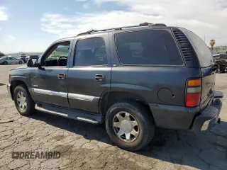 2004 GMC Yukon SLT with VIN 1GKEC13T54R296969, listed as a Copart auction lot 52738825 with 185,049 mi miles and Salvage Title. Bid and sale history available at carsss.com. Image 2.