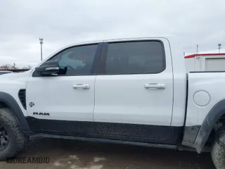 2021 Ram 1500 TRX with VIN 1C6SRFU97MN905720, listed as a IAAI auction lot 41031423 with 32,559 mi miles. Bid and sale history available at carsss.com. Image 14.
