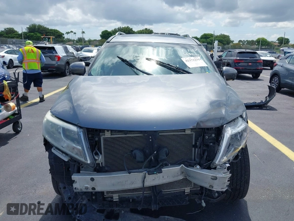 2015 Nissan Pathfinder Platinum with VIN 5N1AR2MMXFC668880, listed as a IAAI auction lot 42371231 with 101,173 mi miles and . Bid and sale history available at DreamBid. Image 13.