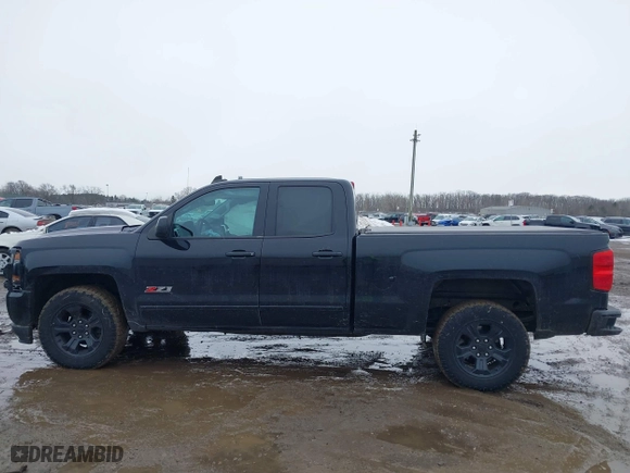 2018 Chevrolet Silverado 1500 LT with VIN 1GCVKREC0JZ323808, listed as a IAAI auction lot 41662857 with 138,110 mi miles. Bid and sale history available at carsss.com. Image 14.