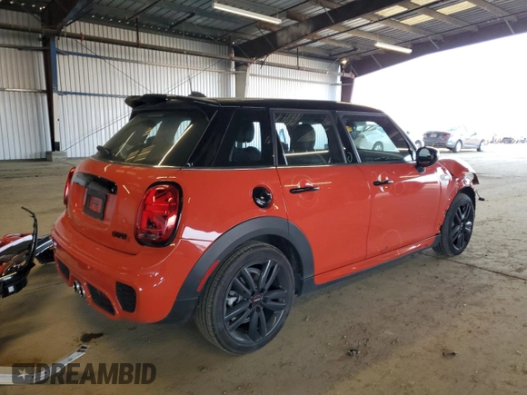 2020 MINI Hardtop 4 Door Cooper S with VIN WMWXU9C06L2M25229, listed as a Copart auction lot 84495064 with 12,348 mi miles and Salvage title. Bid and sale history available at DreamBid. Image 3.