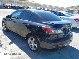 2013 Mazda 3 i SV with VIN JM1BL1TG3D1811032, listed as a IAAI auction lot 41603113 with 125,610 mi miles and . Bid and sale history available at DreamBid. Image 3.