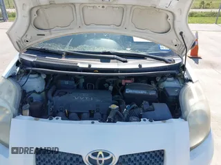 2007 Toyota Yaris with VIN JTDJT923875071287, listed as a IAAI auction lot 41996873 with 184,647 mi miles. Bid and sale history available at carsss.com. Image 10.