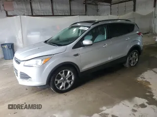 2014 Ford Escape SE z VIN 1FMCU9G97EUC43696, wystawiony jako Copart lot #57409665 z przebiegiem 68 586 mil mil oraz Czysty tytuł • Clean title. Historia ofert i sprzedaży dostępna na DreamBid. Obrazek 1.