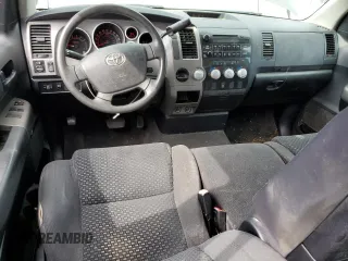 2013 Toyota Tundra z VIN 5TFRM5F13DX052518, wystawiony jako Copart lot #56707075 z przebiegiem 187 173 mil mil oraz Czysty tytuł • Clean title. Historia ofert i sprzedaży dostępna na DreamBid. Obrazek 8.