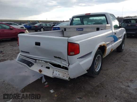 1995 GMC Sonoma with VIN 1GTCS14Z2SK501226, listed as a IAAI auction lot 41821246 with 195,746 mi miles. Bid and sale history available at carsss.com. Image 4.