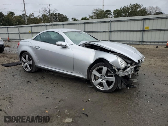 2008 Mercedes-Benz SLK 350 z VIN WDBWK56F08F185168, wystawiony jako Copart lot #47355865 z przebiegiem 88 989 mil mil oraz Szkoda całkowita • Salvage title. Historia ofert i sprzedaży dostępna na DreamBid. Obrazek 4.