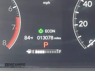2024 Honda Pilot Touring z VIN 5FNYG1H70RB032368, wystawiony jako IAAI lot #41805758 z przebiegiem 13 078 mil mil oraz . Historia ofert i sprzedaży dostępna na DreamBid. Obrazek 15.