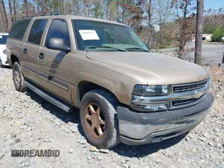 2005 Chevrolet Suburban LT with VIN 1GNEC16Z45J225720, listed as a IAAI auction lot 41896970 with 347,315 mi miles. Bid and sale history available at carsss.com. Image 1.