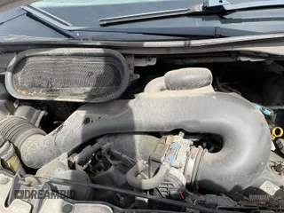 2018 Ford Transit with VIN 1FTYE1YM4JKB11206, listed as a IAAI auction lot 42239936 with 196,990 mi miles and . Bid and sale history available at DreamBid. Image 6.