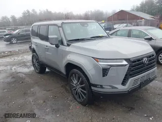 2024 Lexus GX with VIN JTJVBCDX6R5002471, listed as a IAAI auction lot 41014710 with 6,804 mi miles. Bid and sale history available at carsss.com. Image 1.
