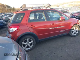 2008 Suzuki SX4 with VIN JS2YB417885103445, listed as a IAAI auction lot 41469317 with Not Provided miles. Bid and sale history available at carsss.com. Image 4.