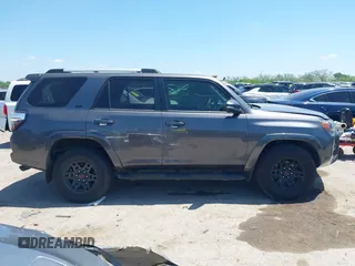 2020 Toyota 4Runner SR5 with VIN JTEZU5JR4L5226079, listed as a IAAI auction lot 42087965 with 48,219 mi miles and . Bid and sale history available at DreamBid. Image 13.