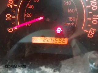 2013 Toyota Tundra z VIN 5TFRM5F16DX053095, wystawiony jako IAAI lot #41481305 z przebiegiem 226 696 mil mil oraz . Historia ofert i sprzedaży dostępna na DreamBid. Obrazek 15.