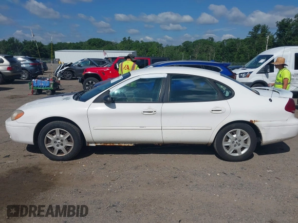 2007 Ford Taurus SE with VIN 1FAFP53U57A187358, listed as a IAAI auction lot 42583317 with Not provided miles and . Bid and sale history available at DreamBid. Image 6.
