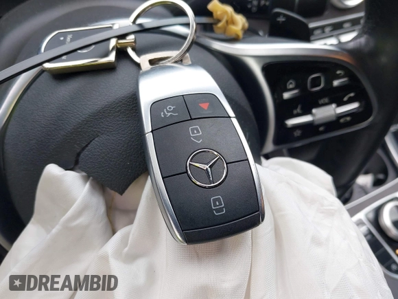 2020 Mercedes-Benz C 300 with VIN WDDWF8EB7LR547807, listed as a IAAI auction lot 42603171 with 16,441 mi miles and . Bid and sale history available at DreamBid. Image 11.