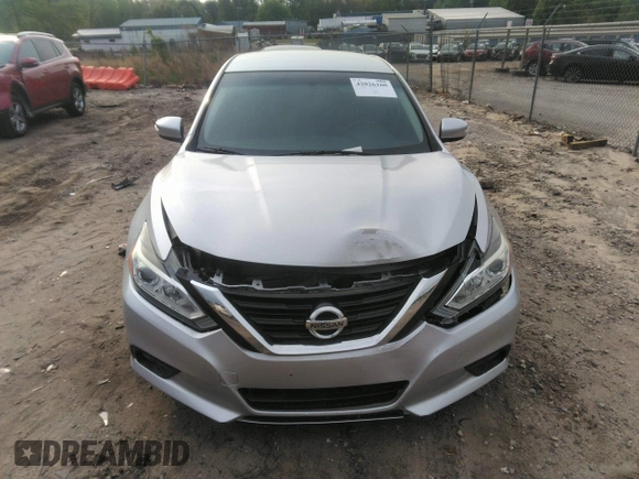 2018 Nissan Altima SR with VIN 1N4AL3AP8JC245501, listed as a IAAI auction lot 42026160 with 114,022 mi miles and . Bid and sale history available at carsss.com. Image 12.