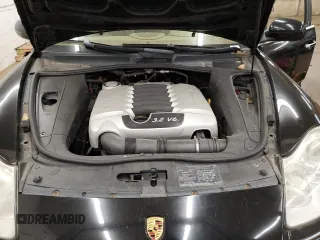 2005 Porsche Cayenne with VIN WP1AA29P65LA23736, listed as a Copart auction lot 85735634 with 194,991 mi miles and Clean Title. Bid and sale history available at carsss.com. Image 12.