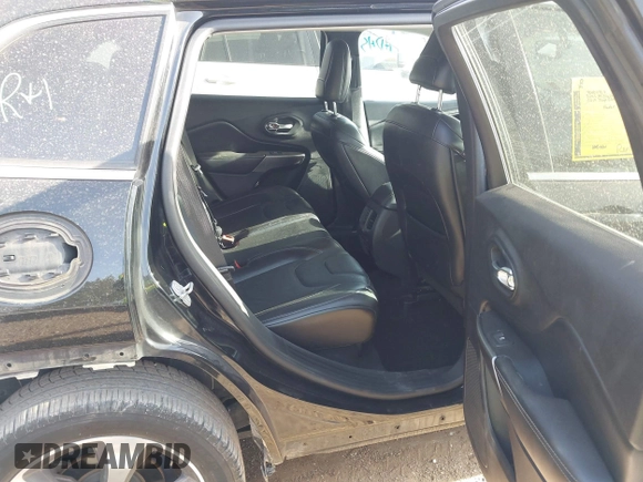 2019 Jeep Cherokee Limited с VIN 1C4PJLDB9KD427679, выставлен на аукционе IAAI как лот 41797126 с пробегом 112 457 миль миль и . История ставок и продаж доступна на DreamBid. Изображение 8.