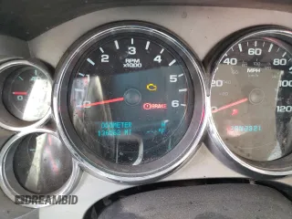 2009 Chevrolet Silverado 1500 LT with VIN 1GCEK29J49Z264872, listed as a Copart auction lot 48984005 with 136,562 mi miles and Salvage Title. Bid and sale history available at carsss.com. Image 9.