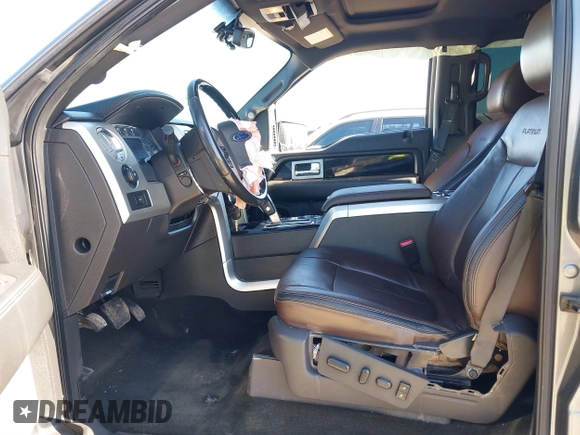 2012 Ford F-150 XL z VIN 1FTFW1CT4CFB08837, wystawiony jako IAAI lot #41320308 z przebiegiem 88 561 mil mil oraz . Historia ofert i sprzedaży dostępna na DreamBid. Obrazek 5.